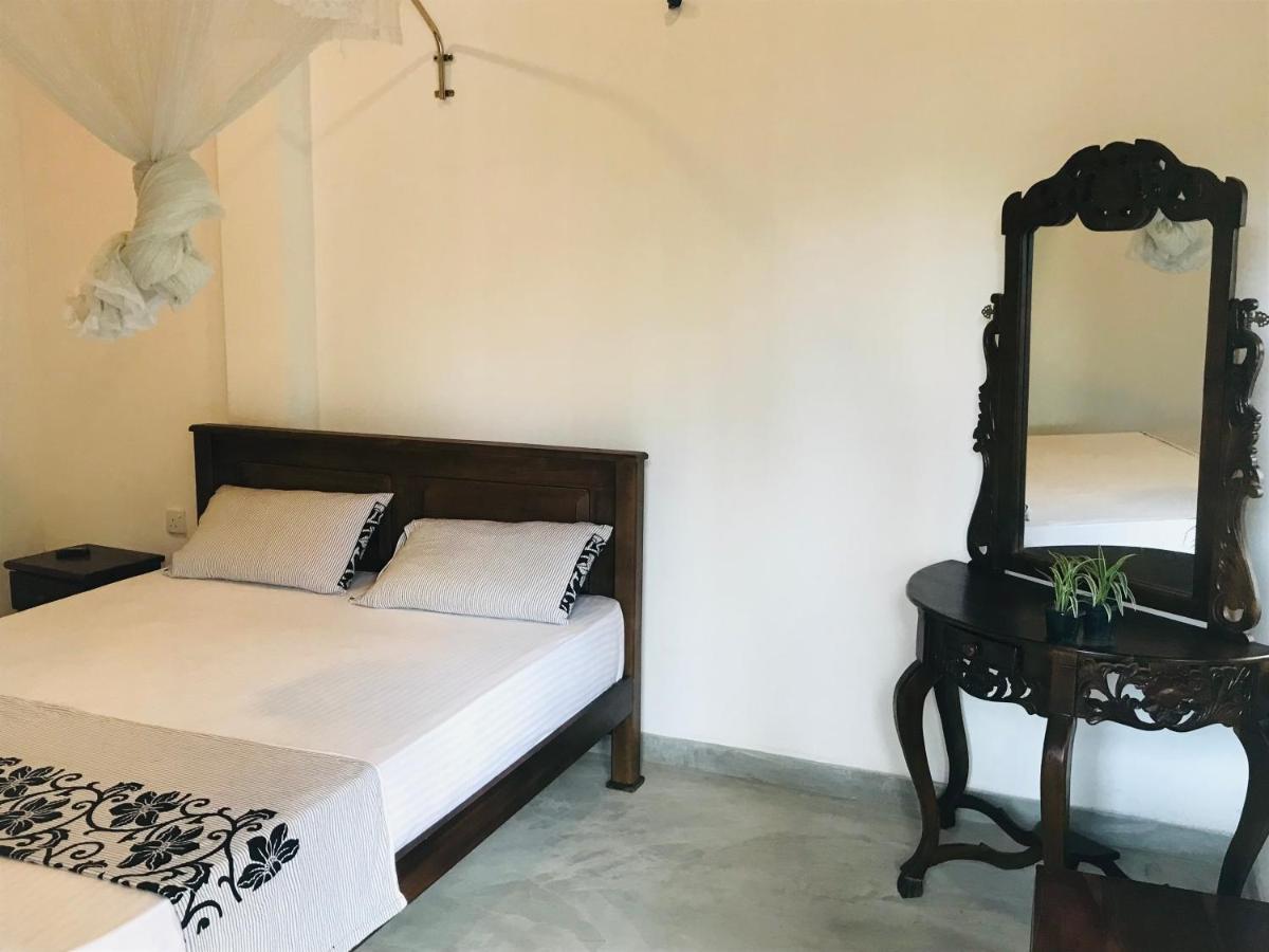 Royal Resort Weligama Exterior photo